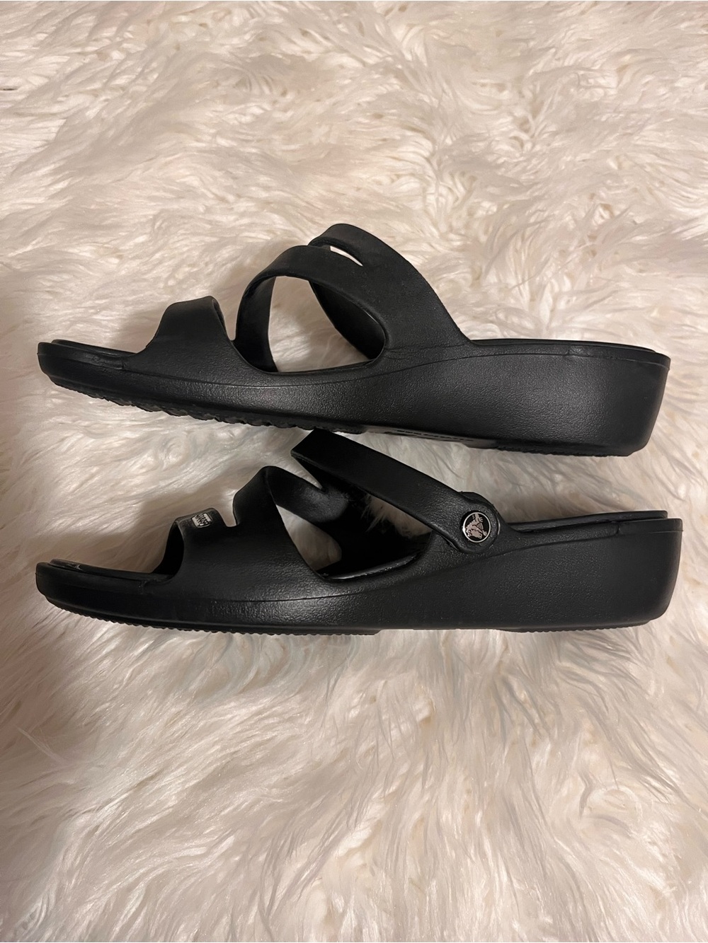 CROCS Women's Black Triple-Strap Slip-On Sandals - Picture 4 of 5